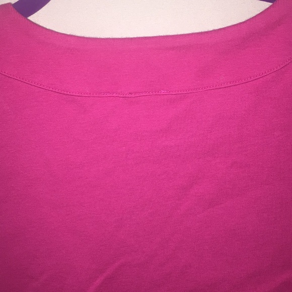 Pink tee - Picture 4 of 4